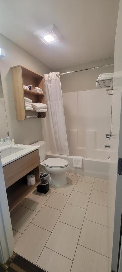 Microtel Inn & Suites By Wyndham Fountain Fort Carson Ngoại thất bức ảnh