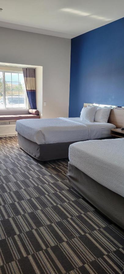 Microtel Inn & Suites By Wyndham Fountain Fort Carson Ngoại thất bức ảnh